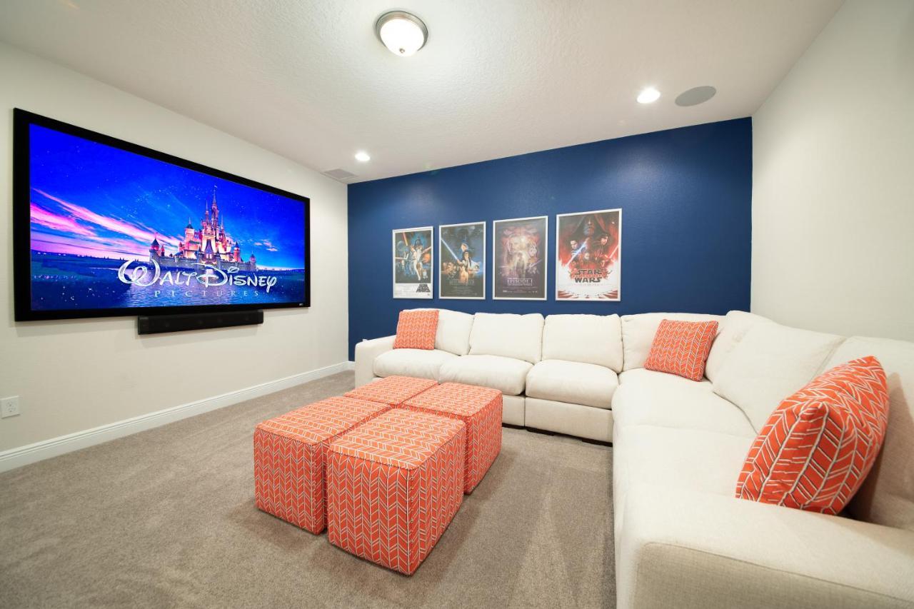 Vibrant With Pool Table & Amenities Near By Rentyl - 7707g Holiday home