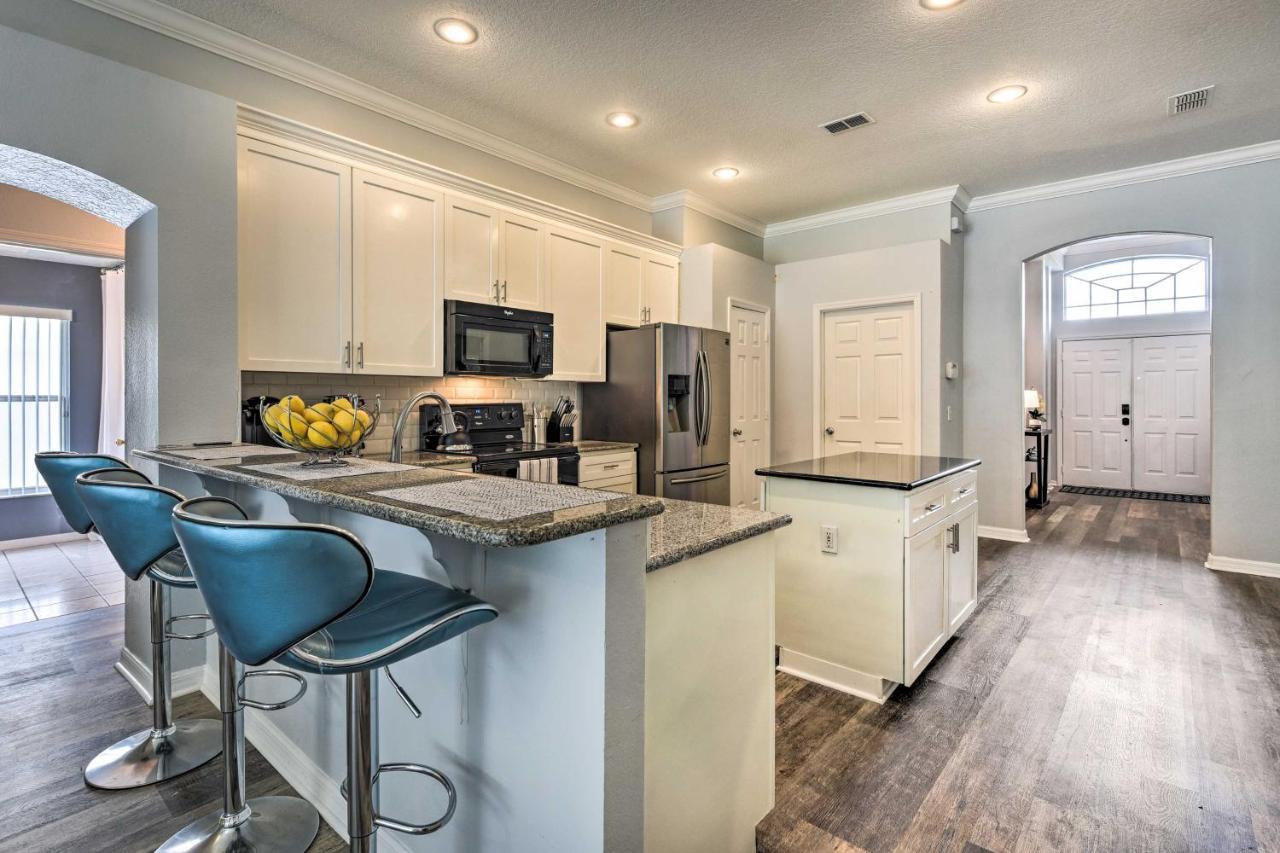 Apopka Single-story With Private Lanai And Pool! Holiday home