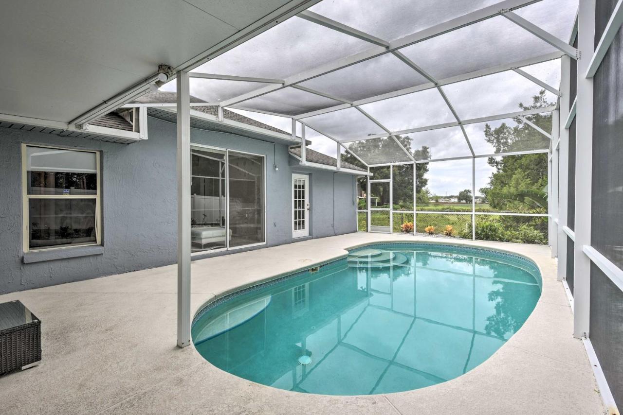 Holiday home Apopka Single-story With Private Lanai And Pool!