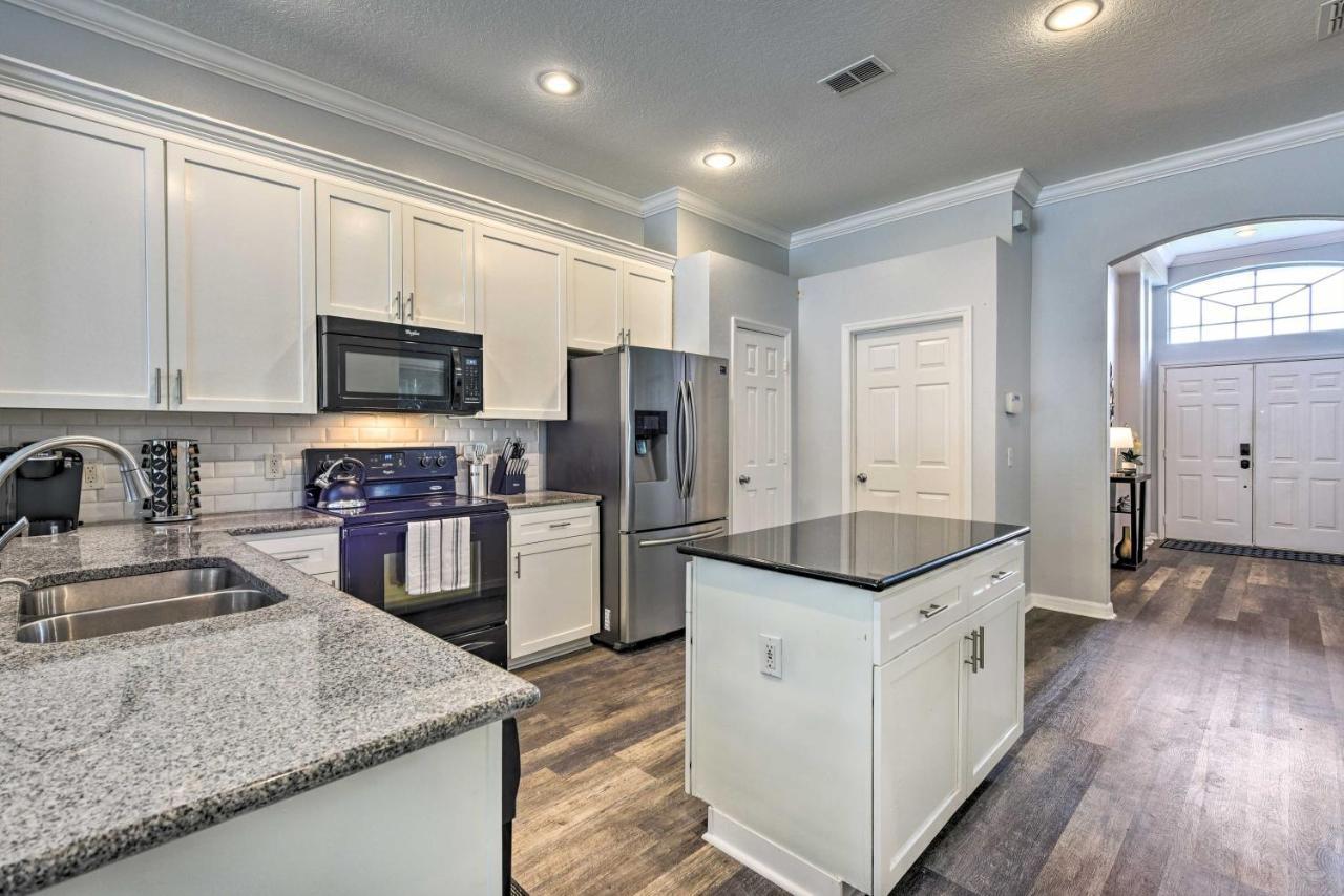 Holiday home Apopka Single-story With Private Lanai And Pool! *