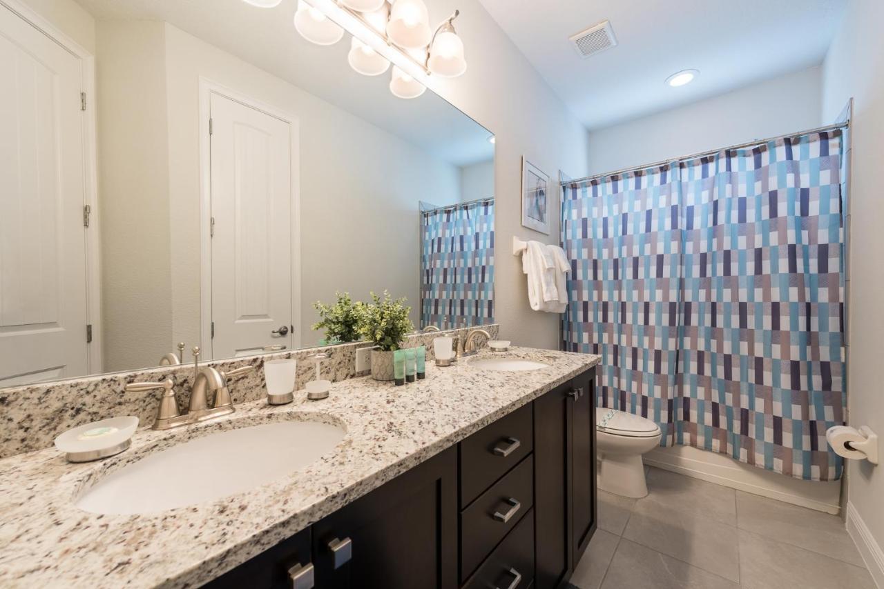 Holiday home Encore 5 Bedroom Vacation With Pool Orlando