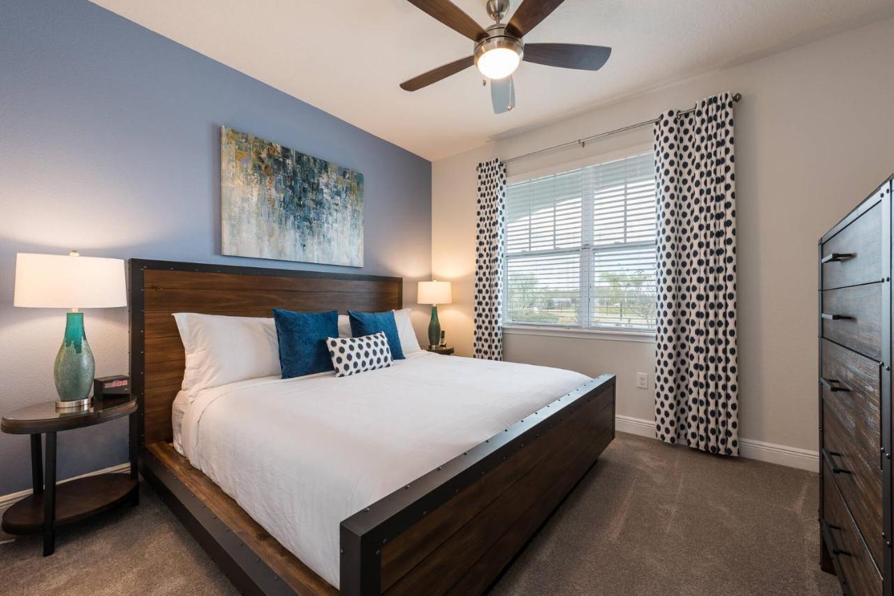 Encore 5 Bedroom Vacation With Pool * Orlando