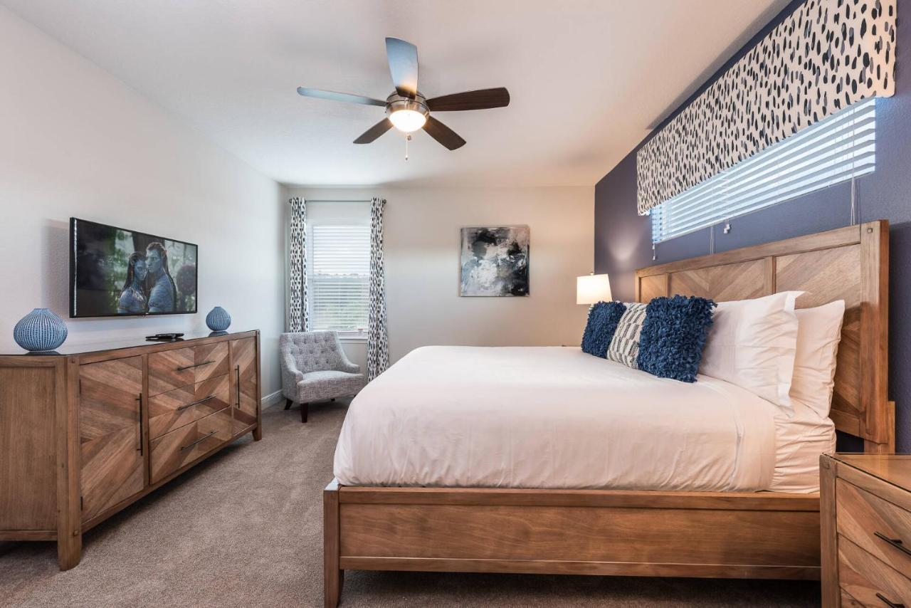 Encore 5 Bedroom Vacation With Pool Holiday home Orlando