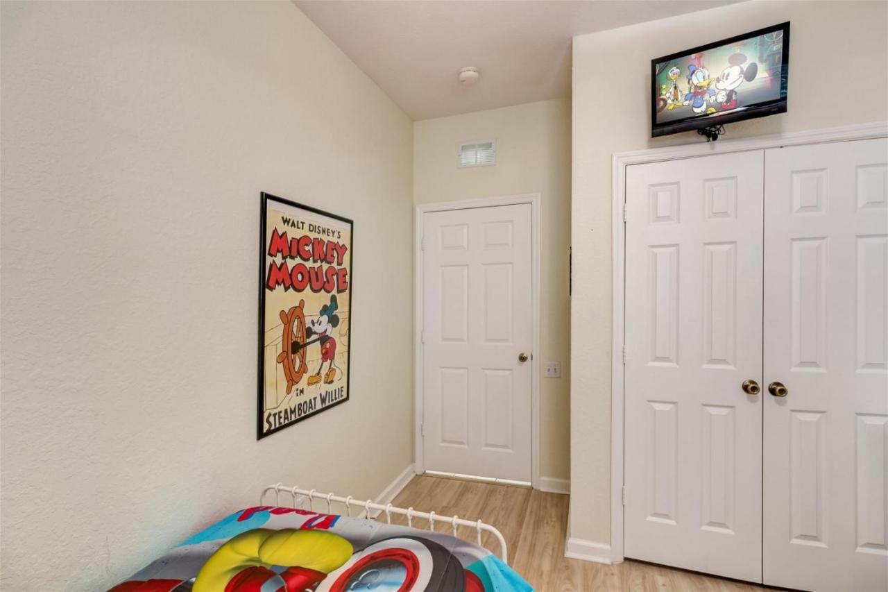 Ground Floor Oversized - Next To Disney! #104 Apartment *