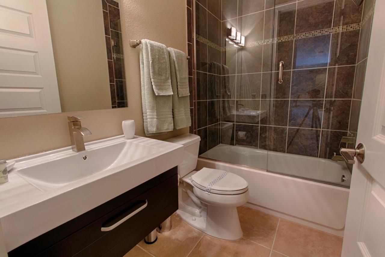 Mickey's Atlantis: Luxury Disney-area Mansion With Pool, Hot Tub & Entertainment Holiday home Orlando