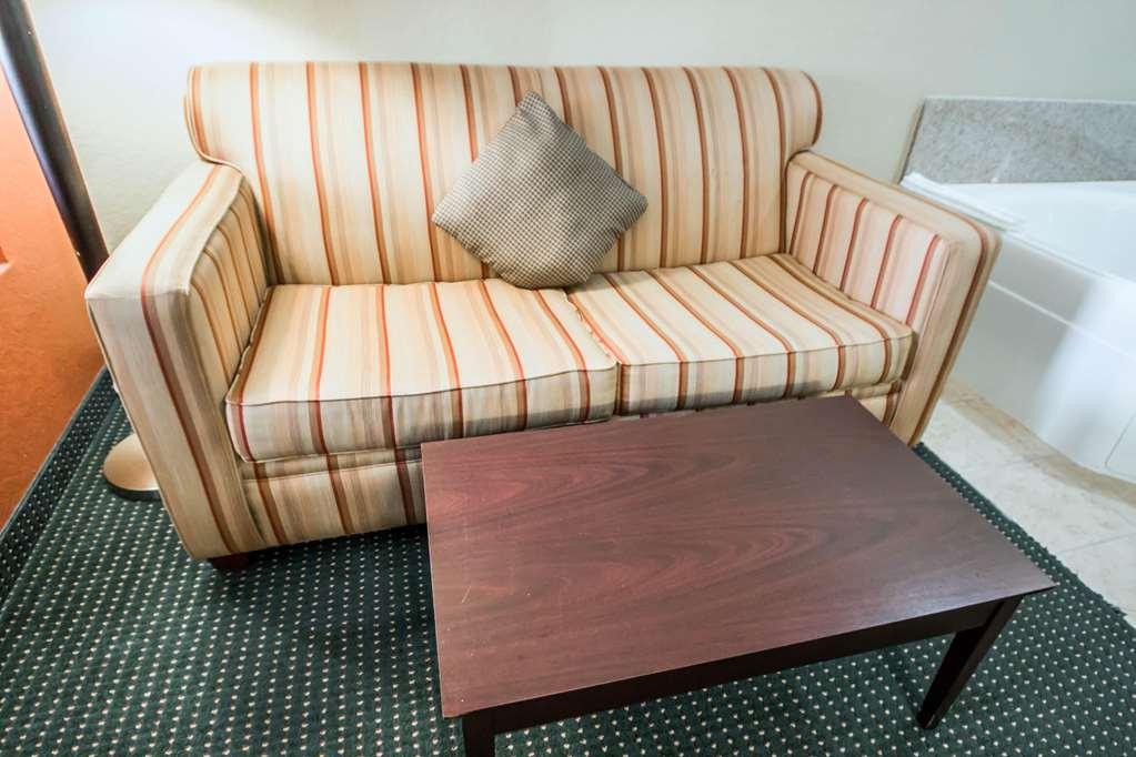 Comfort Airport 3*