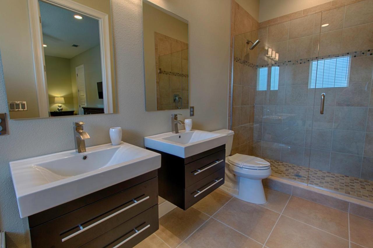 Mickey's Atlantis: Luxury Disney-area Mansion With Pool, Hot Tub & Entertainment