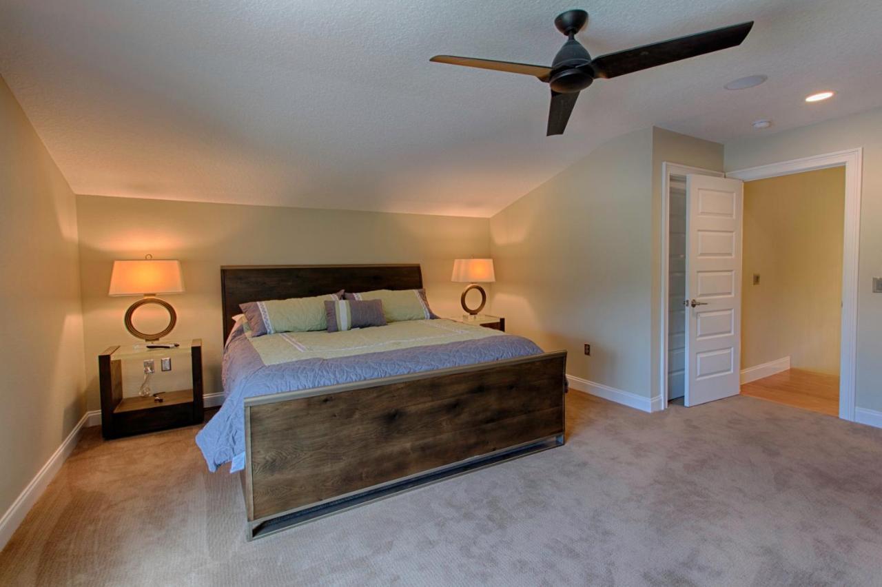 Holiday home Mickey's Atlantis: Luxury Disney-area Mansion With Pool, Hot Tub & Entertainment