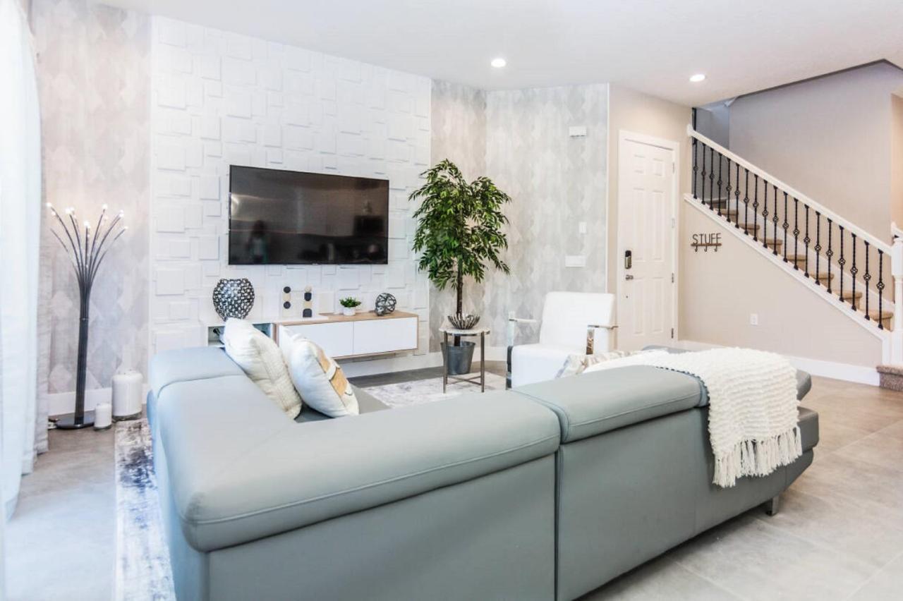 Holiday home Stunning Five Suites Townhouse With Summer Kitchen At Summerville 2668 *
