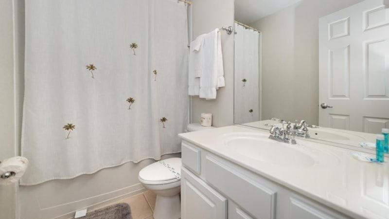 5 Bedroom 5 Bath Pool In Windsor Hills Near Holiday home Orlando