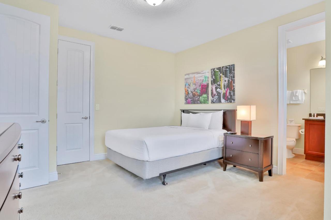 Grand Hideaway * Orlando