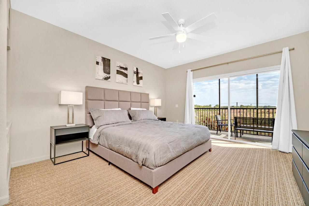 Bright & Spacious 2br With Pool & Hot Tub, Near Disney! Apartment