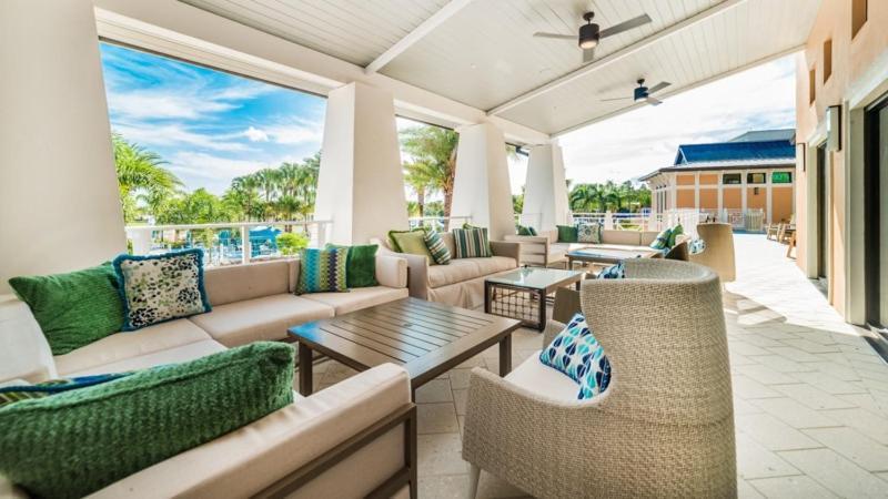 Solara Brand New 4 Bed Townhome *