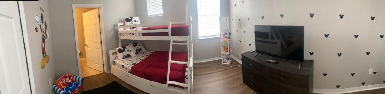 Apartment Mickey