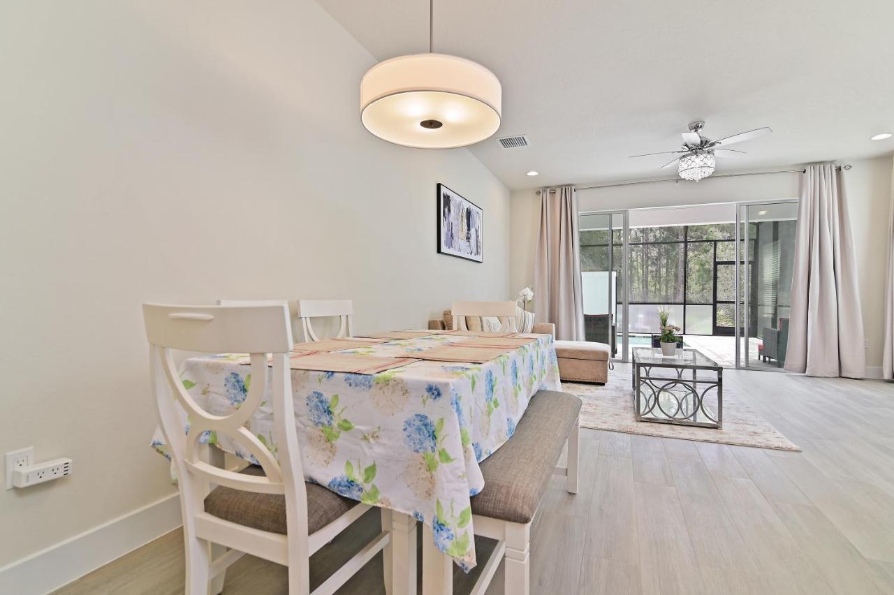 New Modern & Spacious Townhouse Near - 4br And 3fb