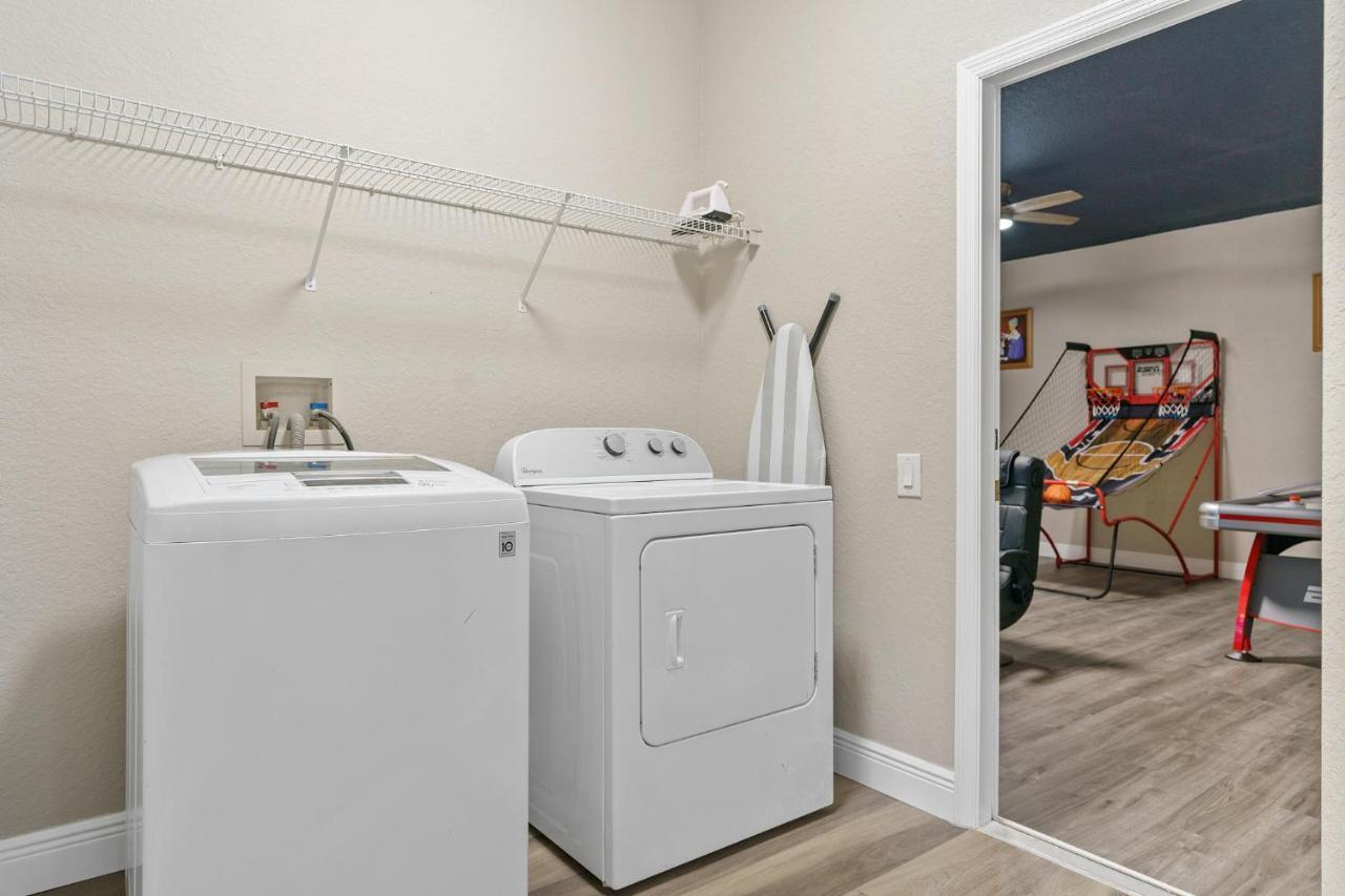 2miles To Disney, W Pool In Windsor Hills * Orlando