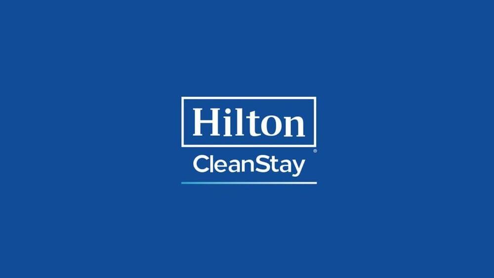 Hilton Garden Downtown 3*