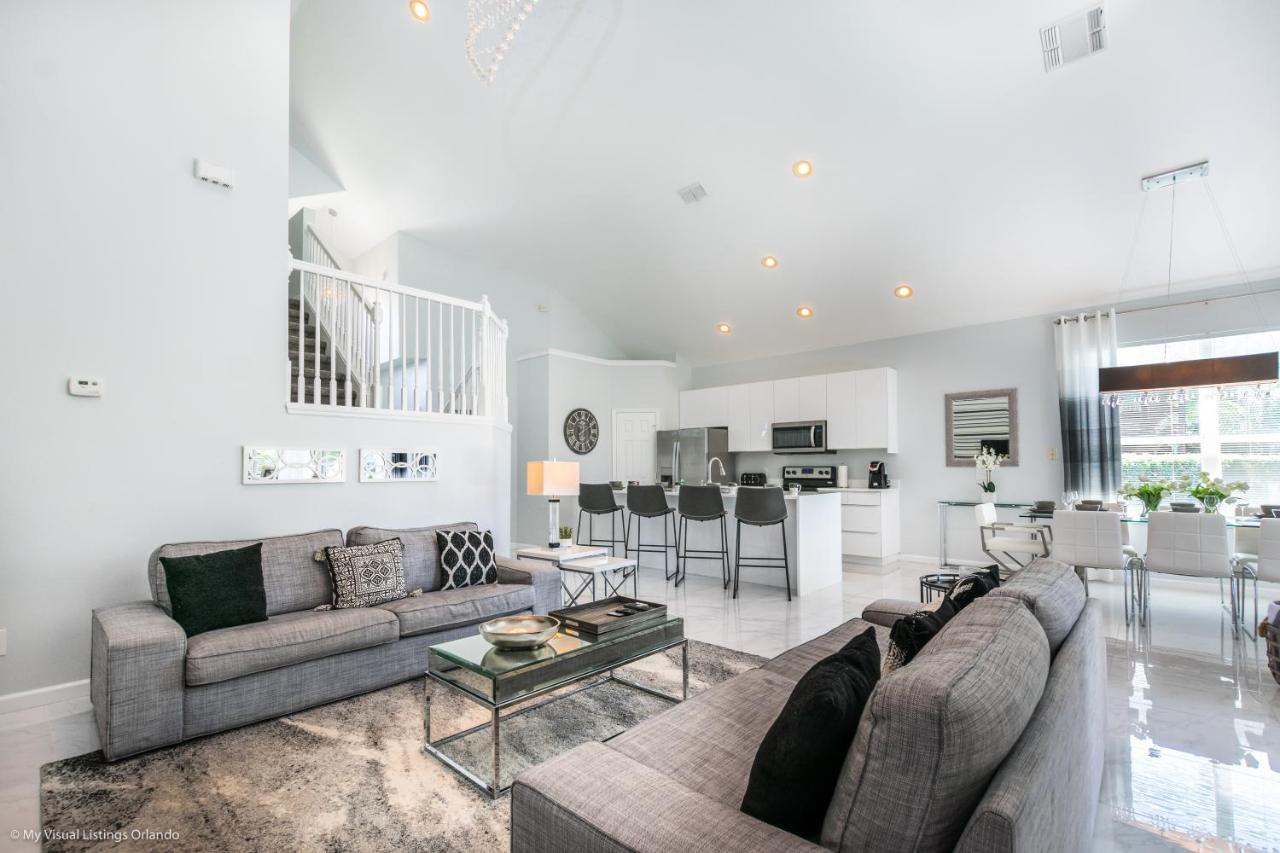 Luxurious Pool In Windsor Palms Holiday home Orlando
