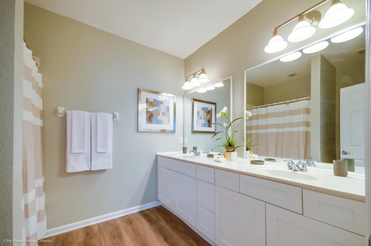 Holiday home Newly Updated Condo, Minutes To Disneyuniversal *