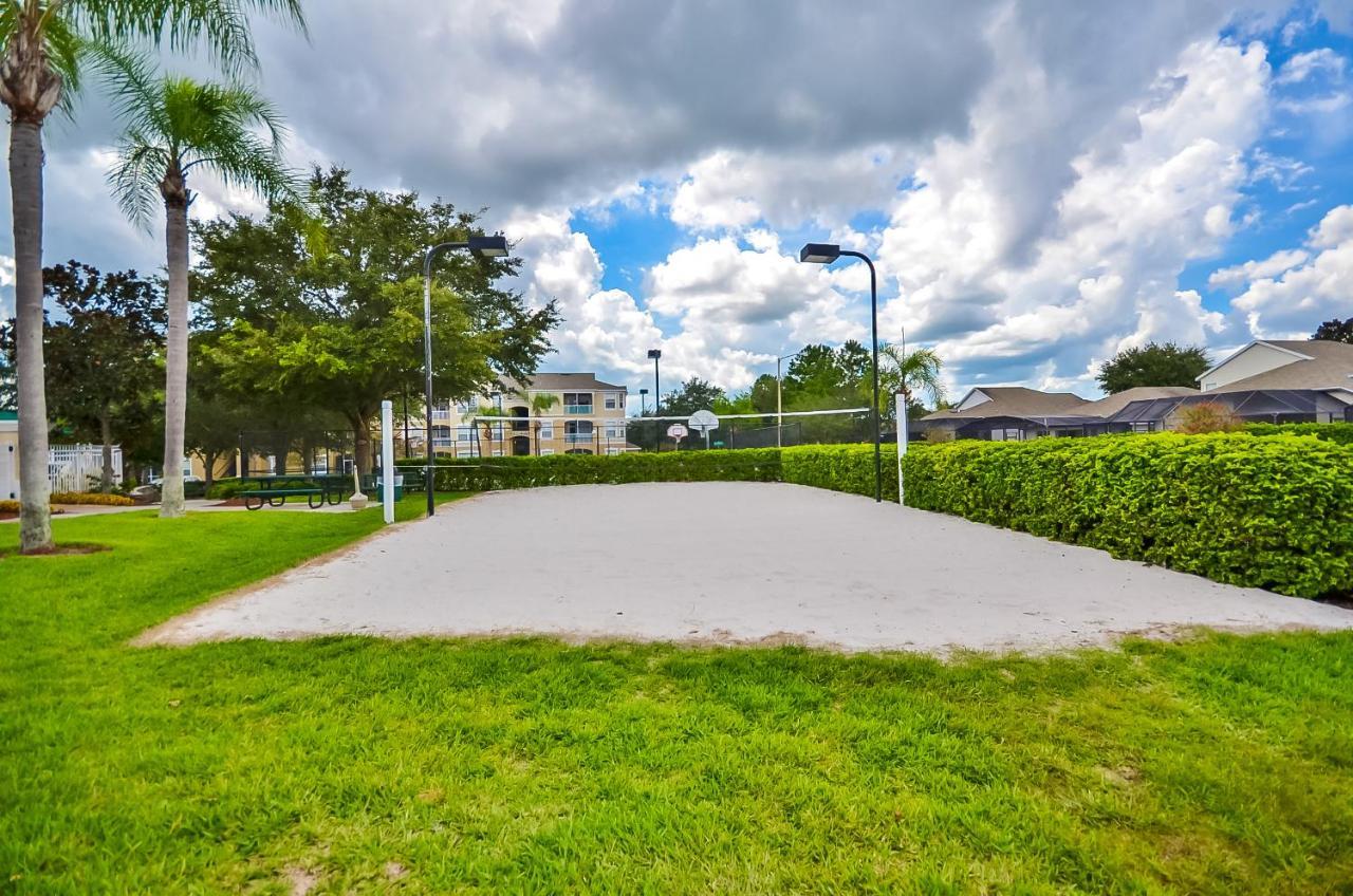 Holiday home Luxurious Pool In Windsor Palms *