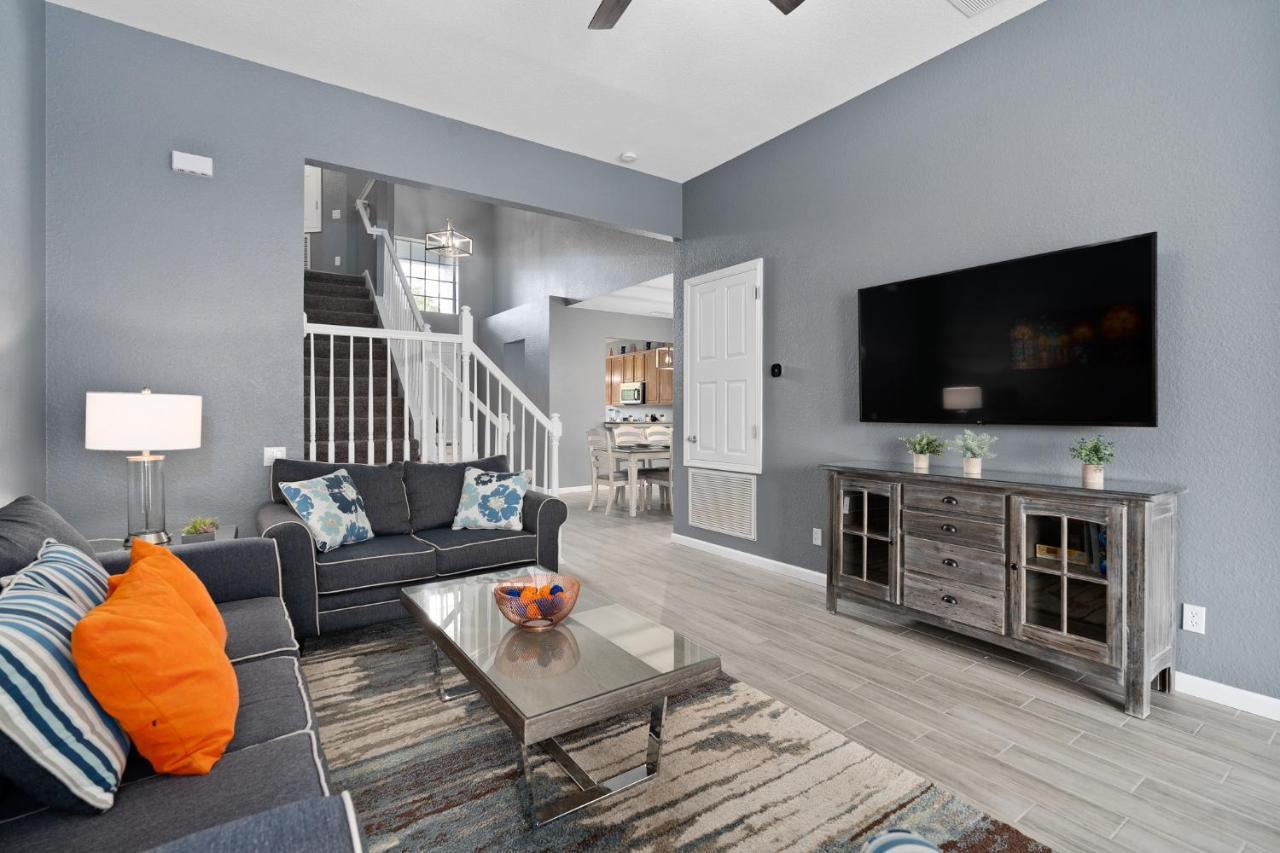 Holiday home Luxury 5br Near Disney, Private Pool & Game *