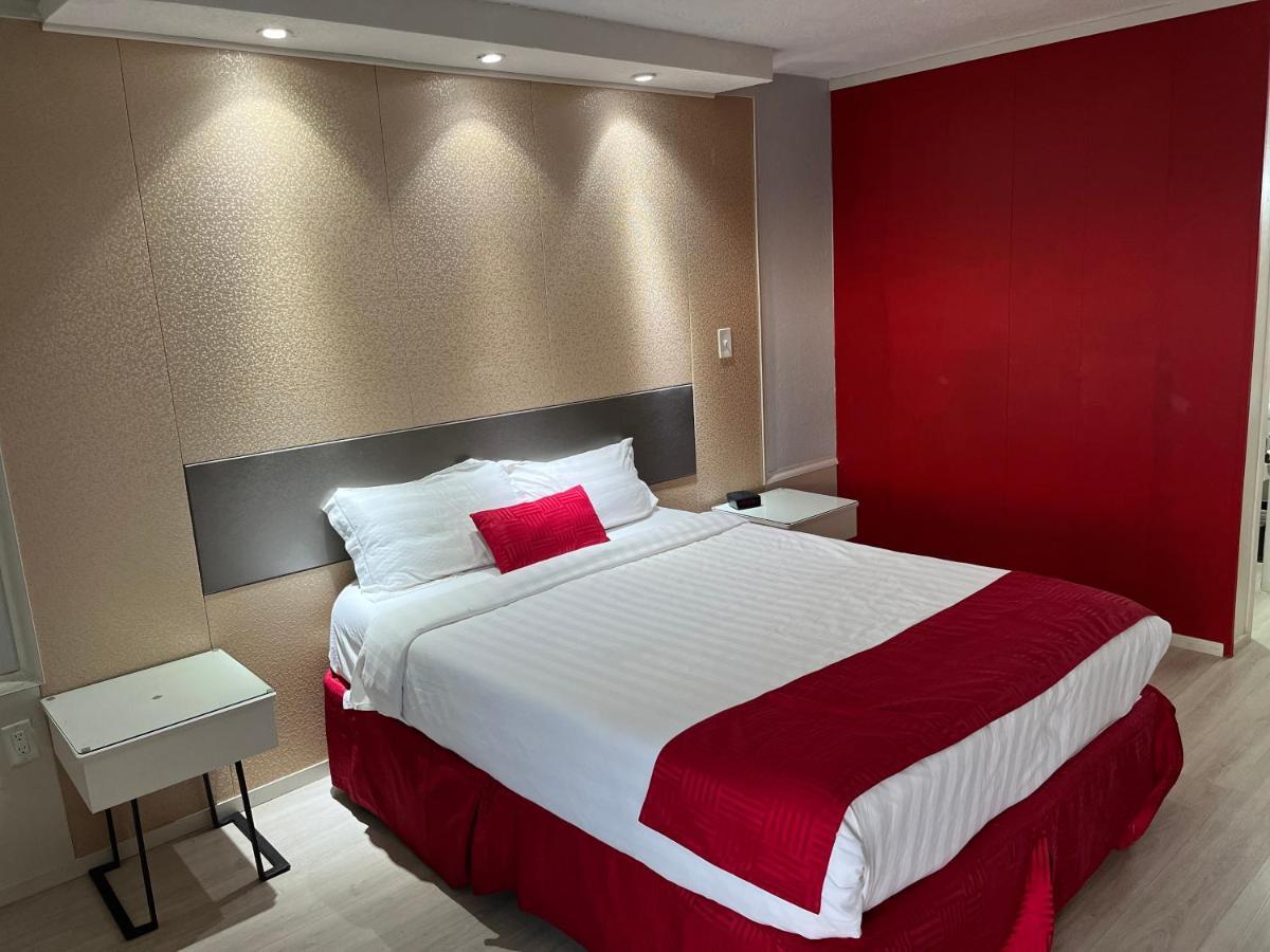 Travelodge By Wyndham Orlando At Heart Of International Drive 2* Orlando