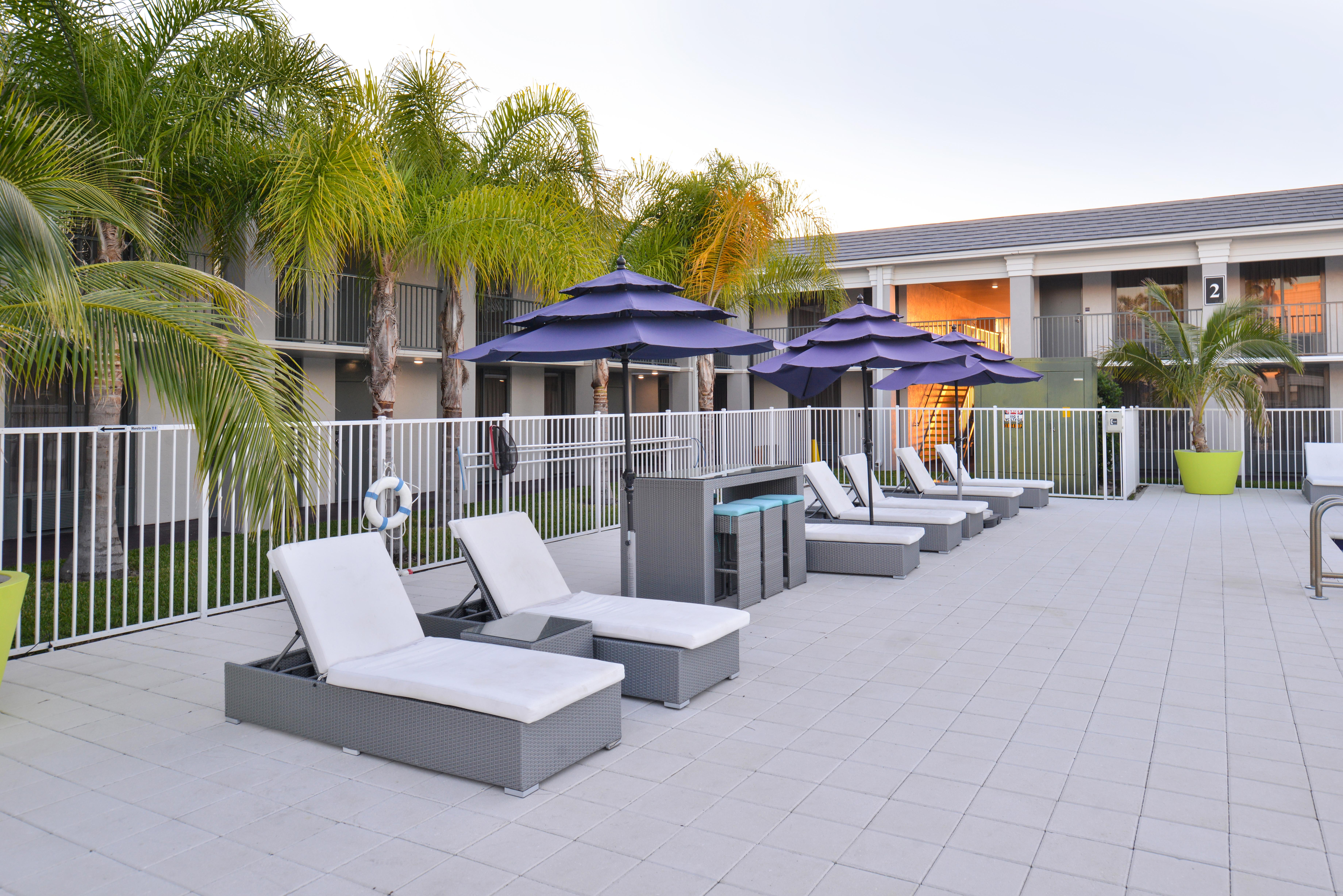 Clarion & Across From Universal Orlando