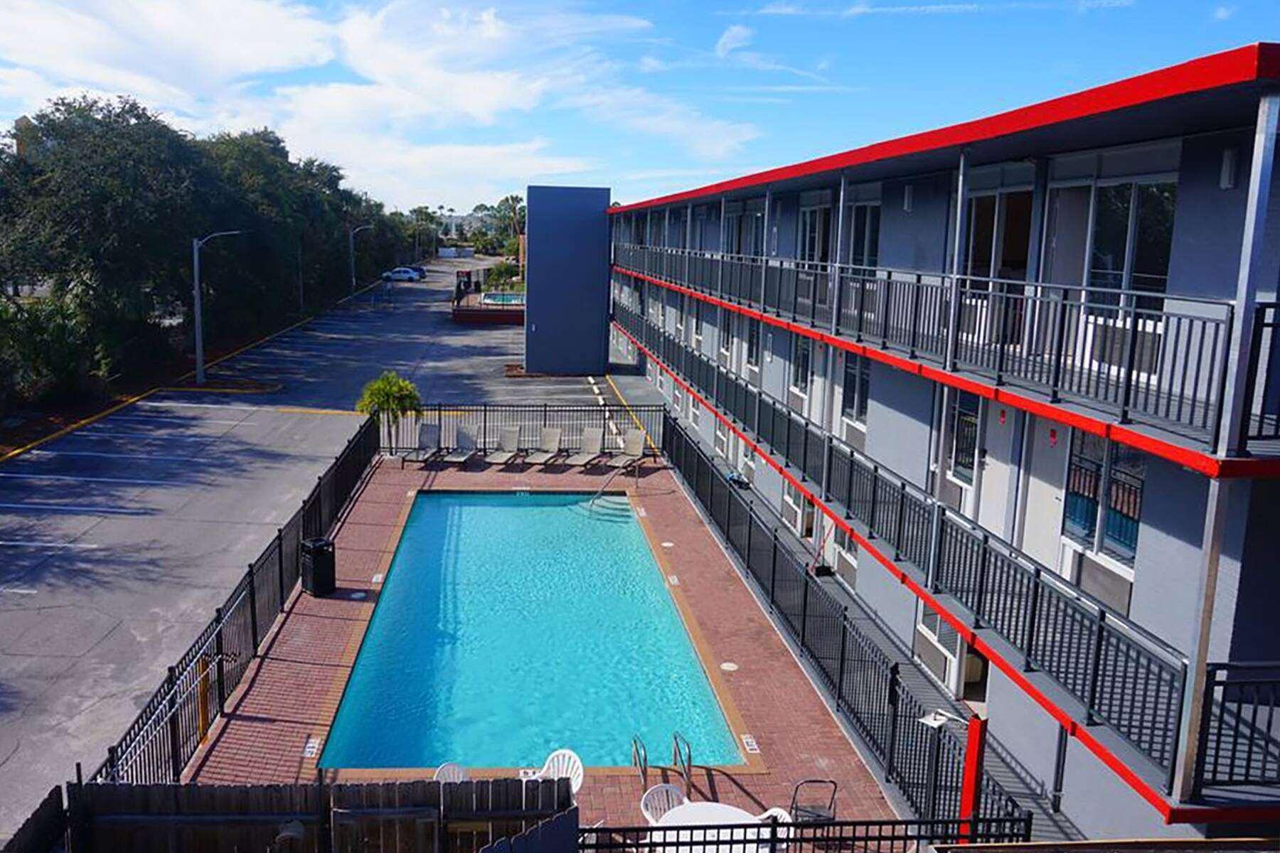 Travelodge By Wyndham Orlando At Heart Of International Drive Motel Orlando