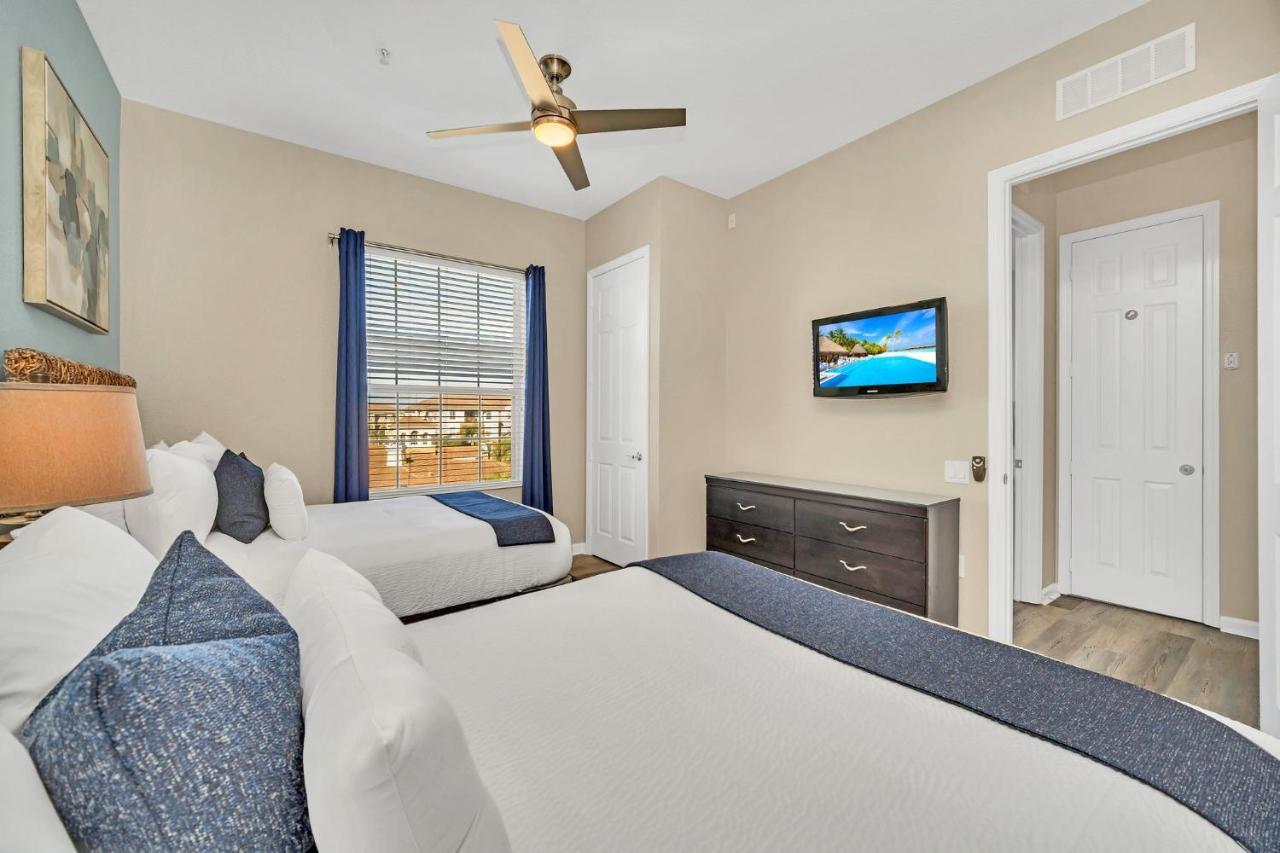 Lakeview Directly Next To Pool Near Wdw Orlando