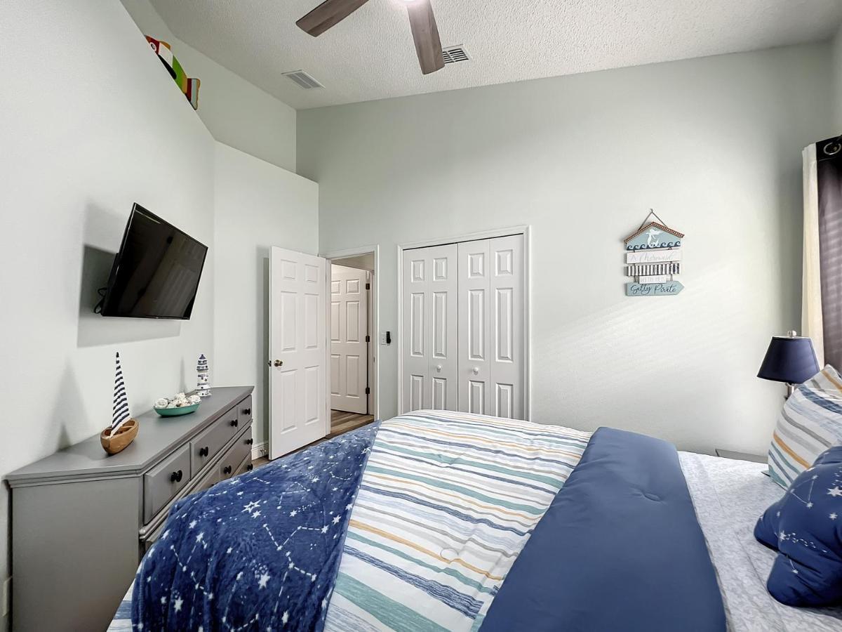 Glenbrook Lakefront Poolspa Vacation * Orlando