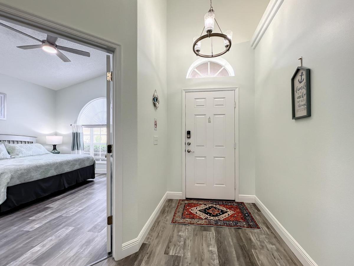 Glenbrook Lakefront Poolspa Vacation Holiday home Orlando