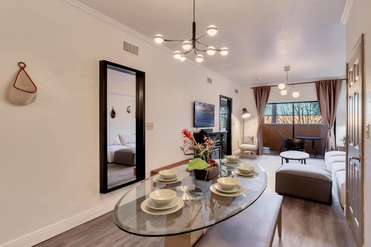 Designer Corner 3br/2ba -disney & Universal Apartment
