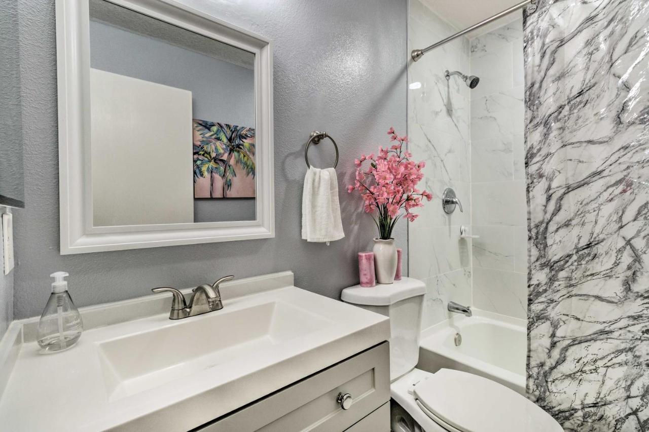 Chic Family Getaway With Fenced Yard!