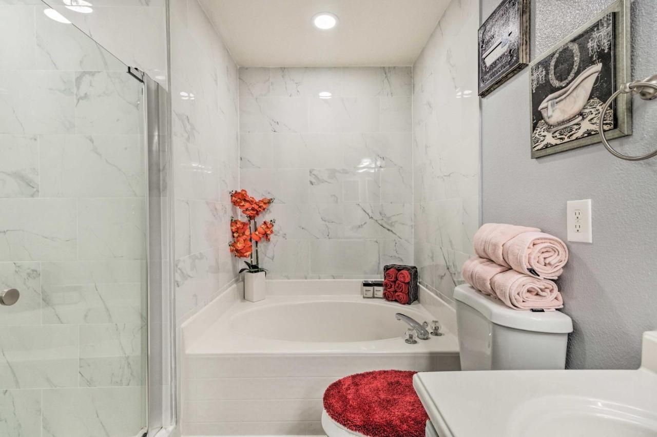 Holiday home Chic Family Getaway With Fenced Yard! *
