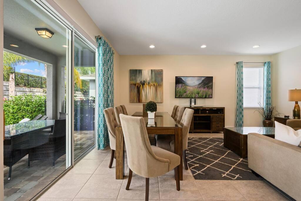 Luxurious Encore 10 Min Inc/waterpark Holiday home Orlando