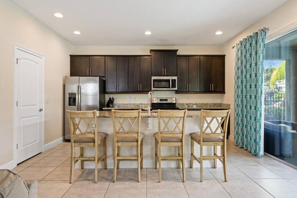 Luxurious Encore 10 Min Inc/waterpark *