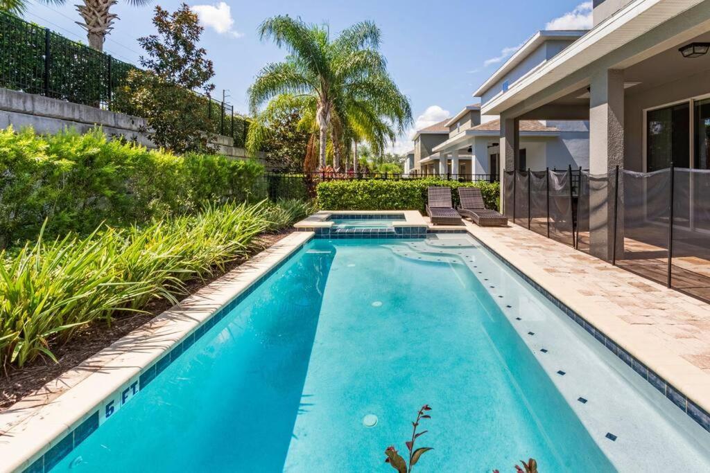 Luxurious Encore 10 Min Inc/waterpark Orlando