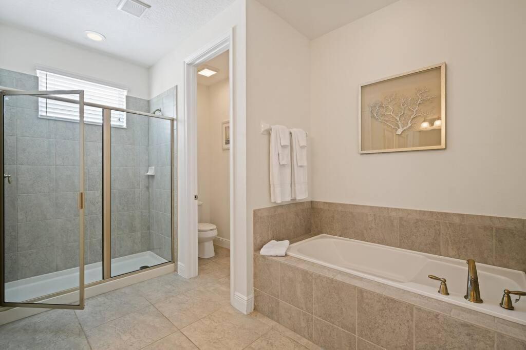 Luxurious Encore 10 Min Inc/waterpark