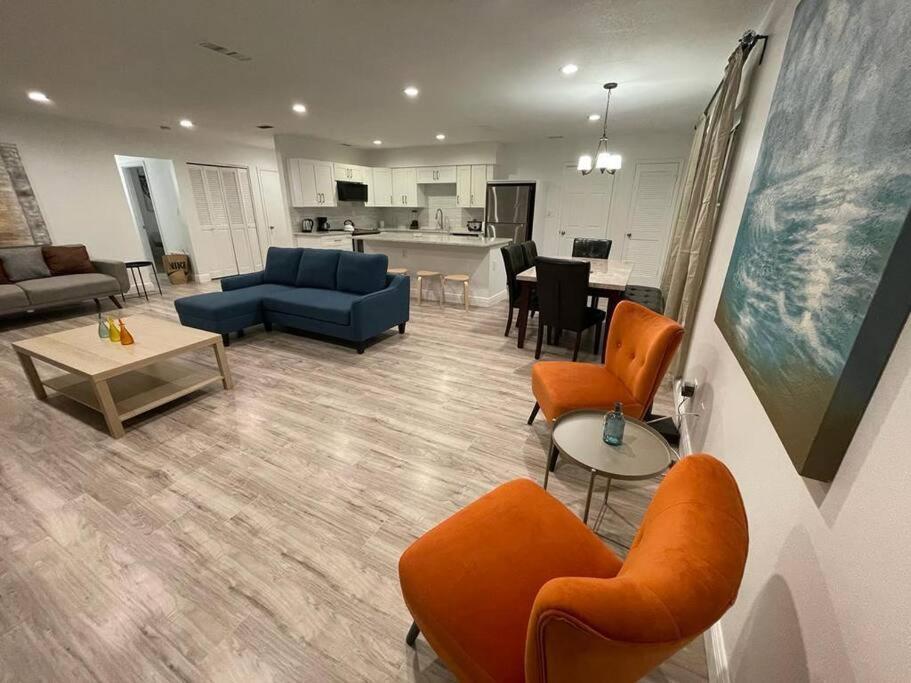 Holiday home 7326 View Bungallow-5 Minutes Universal