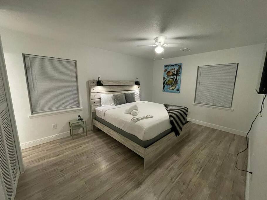 7326 View Bungallow-5 Minutes Universal Holiday home Orlando