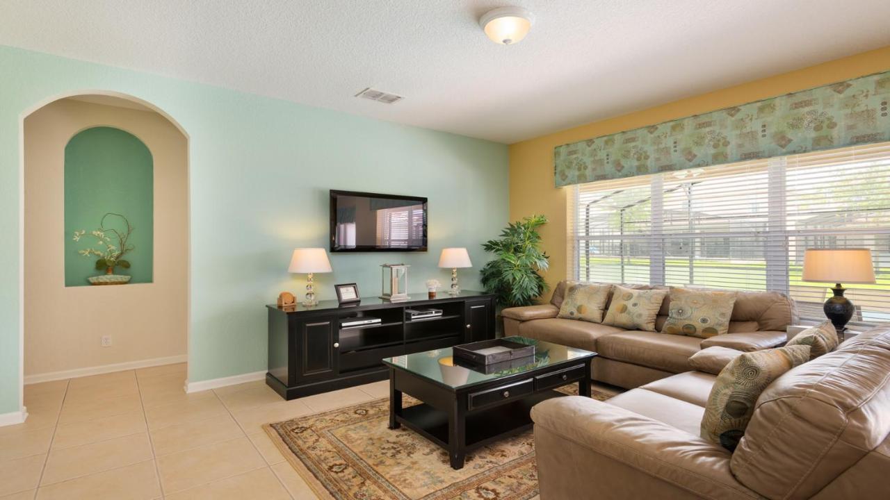Holiday home Windsor Hills - 6 Bed 4 Baths *