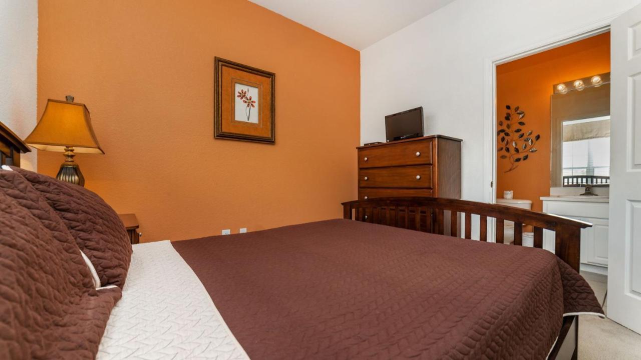 Windsor Hills - 3 Bed 3 Baths Townhome