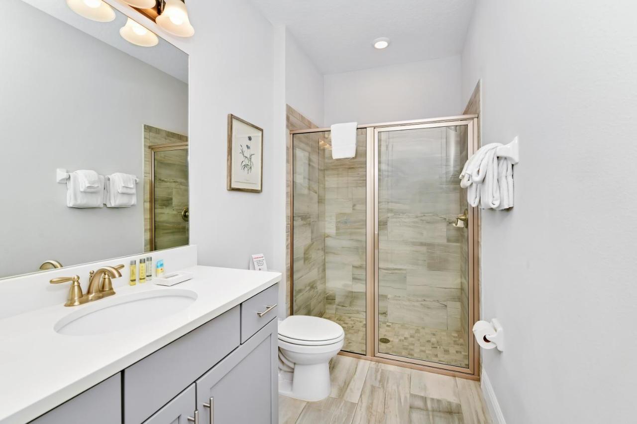 Holiday home Elite With Private Pool & Amenities By Rentyl Near - 200a