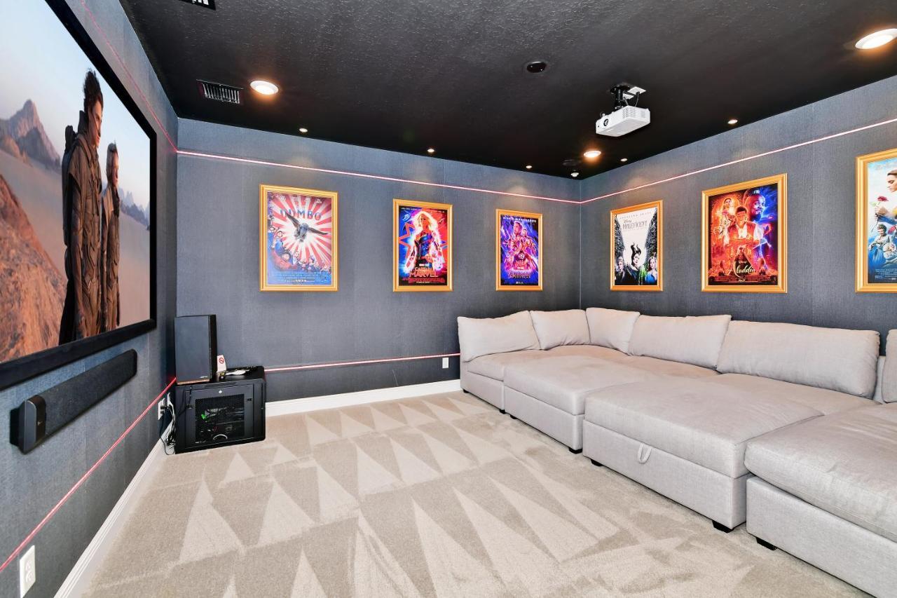 Elite With Private Pool & Amenities By Rentyl Near - 200a Holiday home