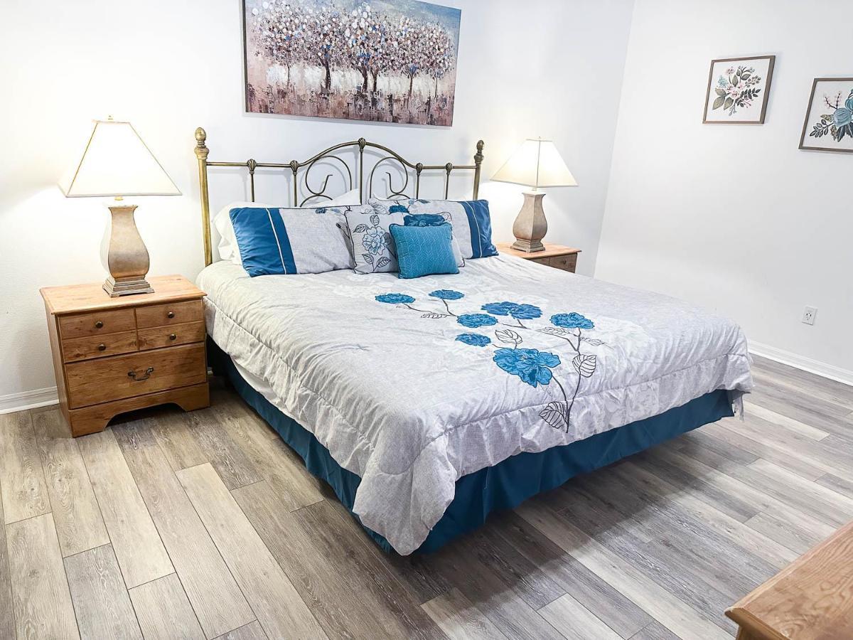 Holiday home Sunshine Villa: Affordable Luxury Near World Orlando