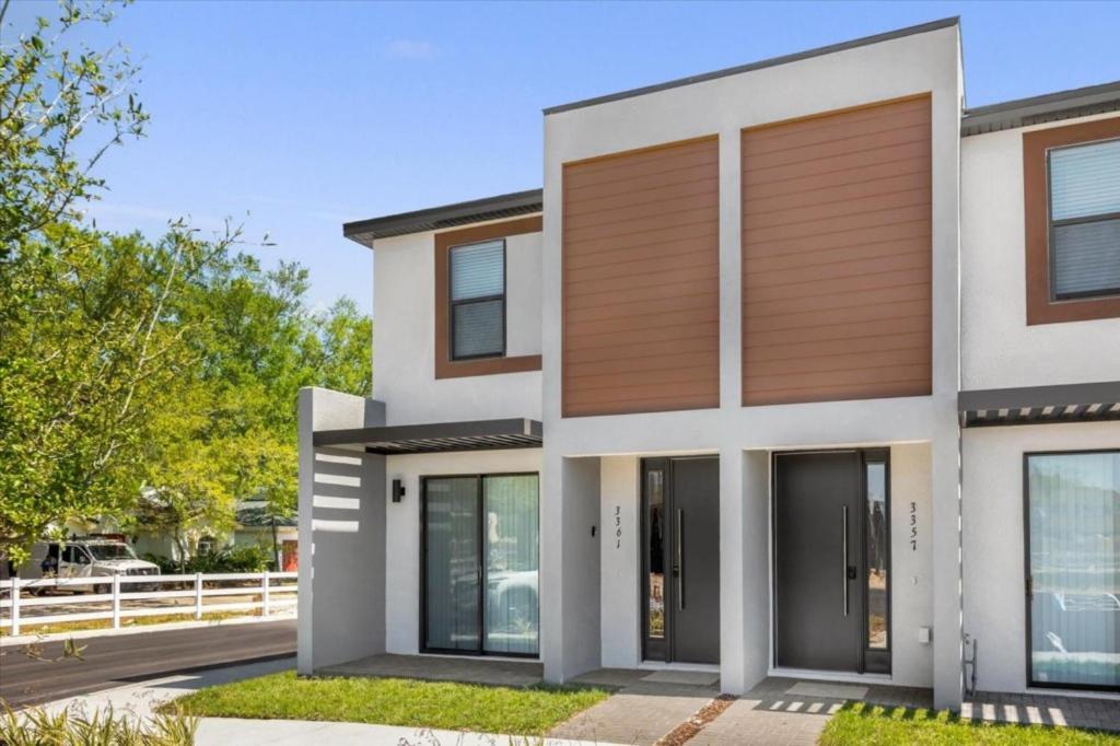Holiday home 3 Bedrooms- 3 Bathrooms The Hub 3361 Tt *