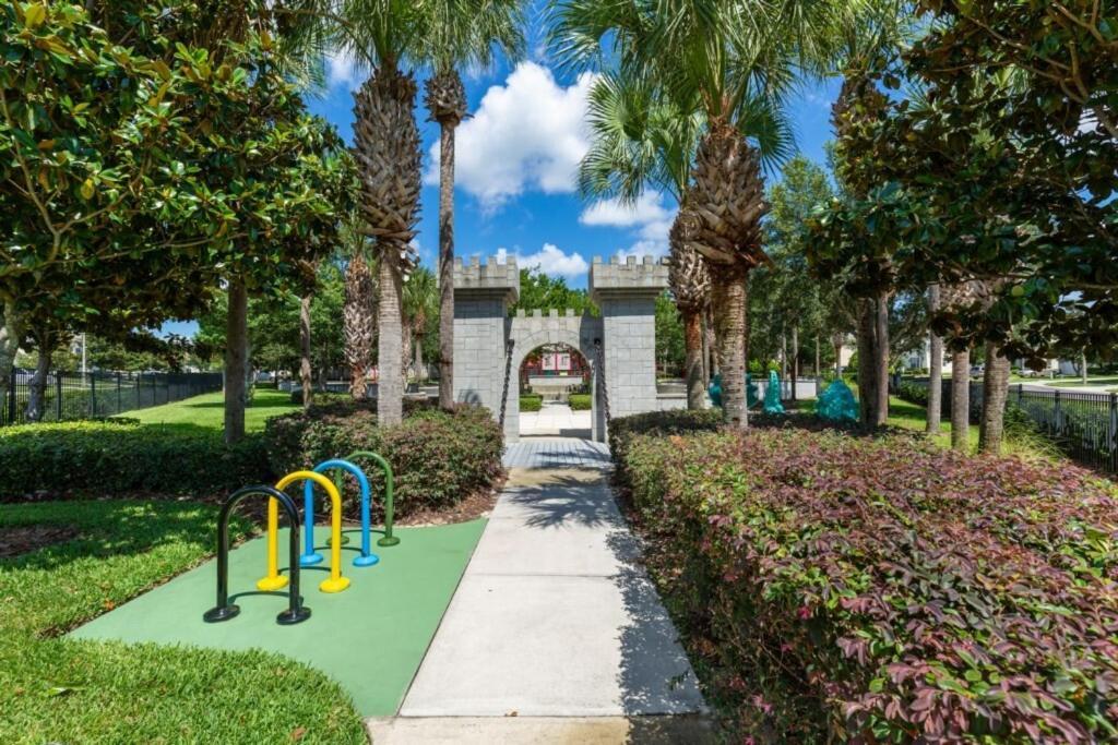Pool View Just 2 Miles From #205 Orlando