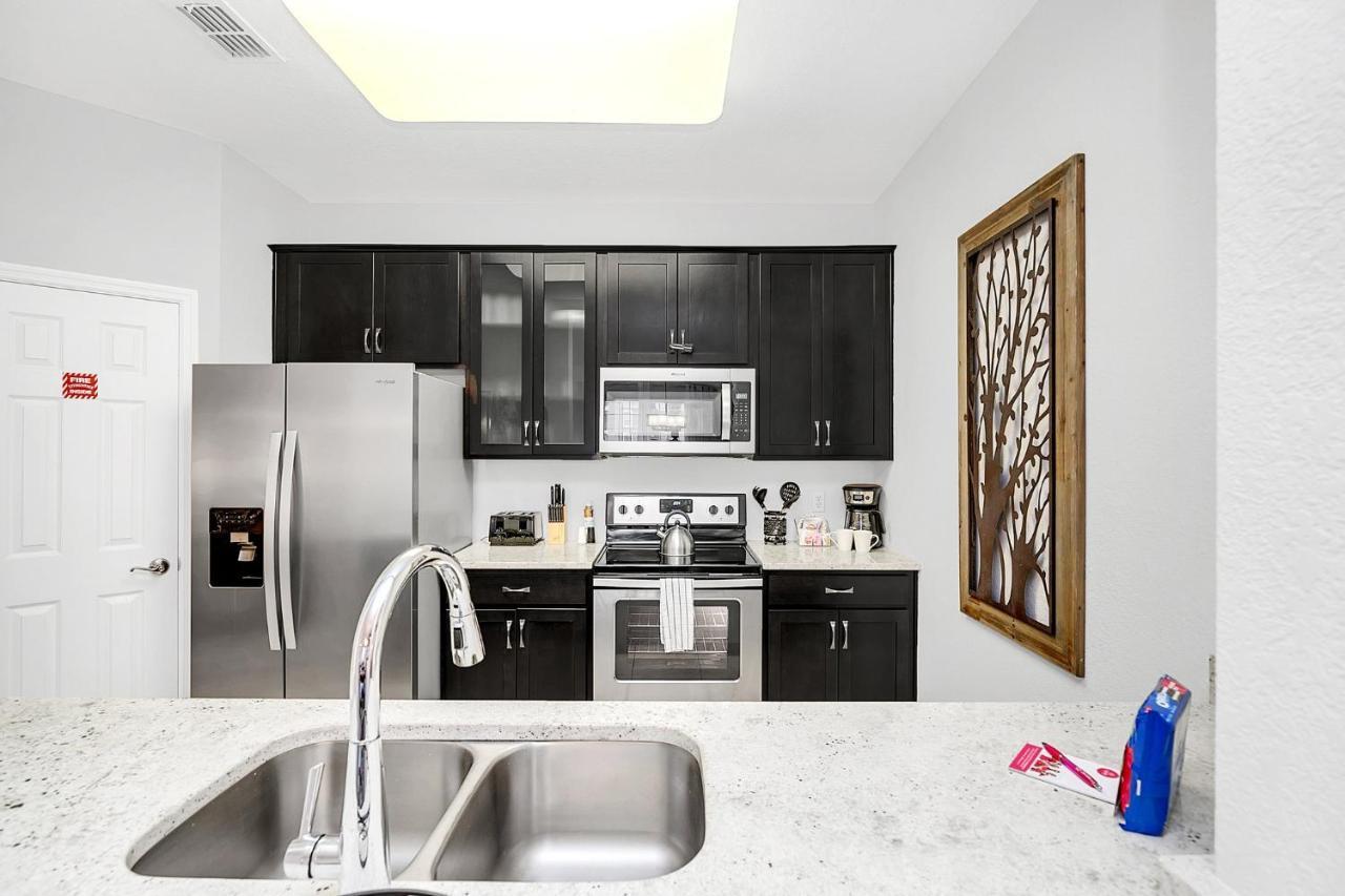 Ground-floor Next To Vista Cay Clubhouse And Pool! Orlando