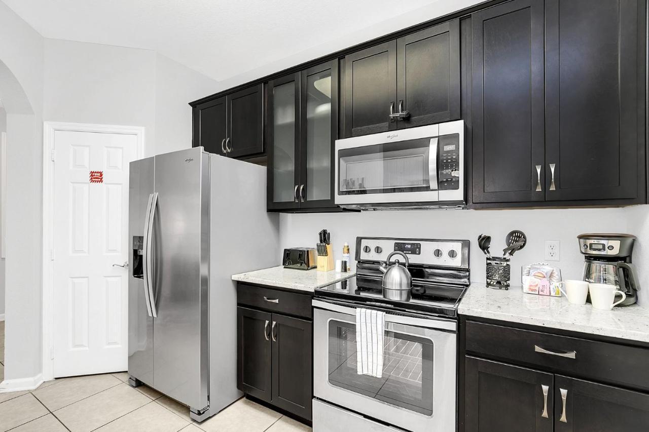 Apartment Ground-floor Next To Vista Cay Clubhouse And Pool!