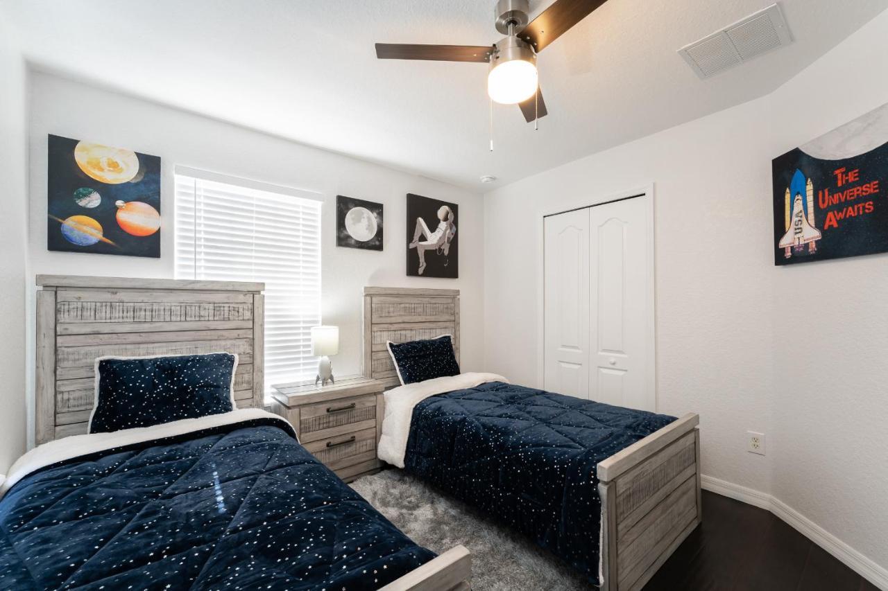Holiday home Lakeview G